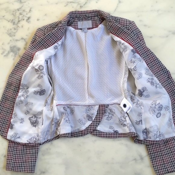 NWOT. H&M Wool/Rayon fully lined multi color Houndstooth blazer w/real pockets. - Picture 6 of 6